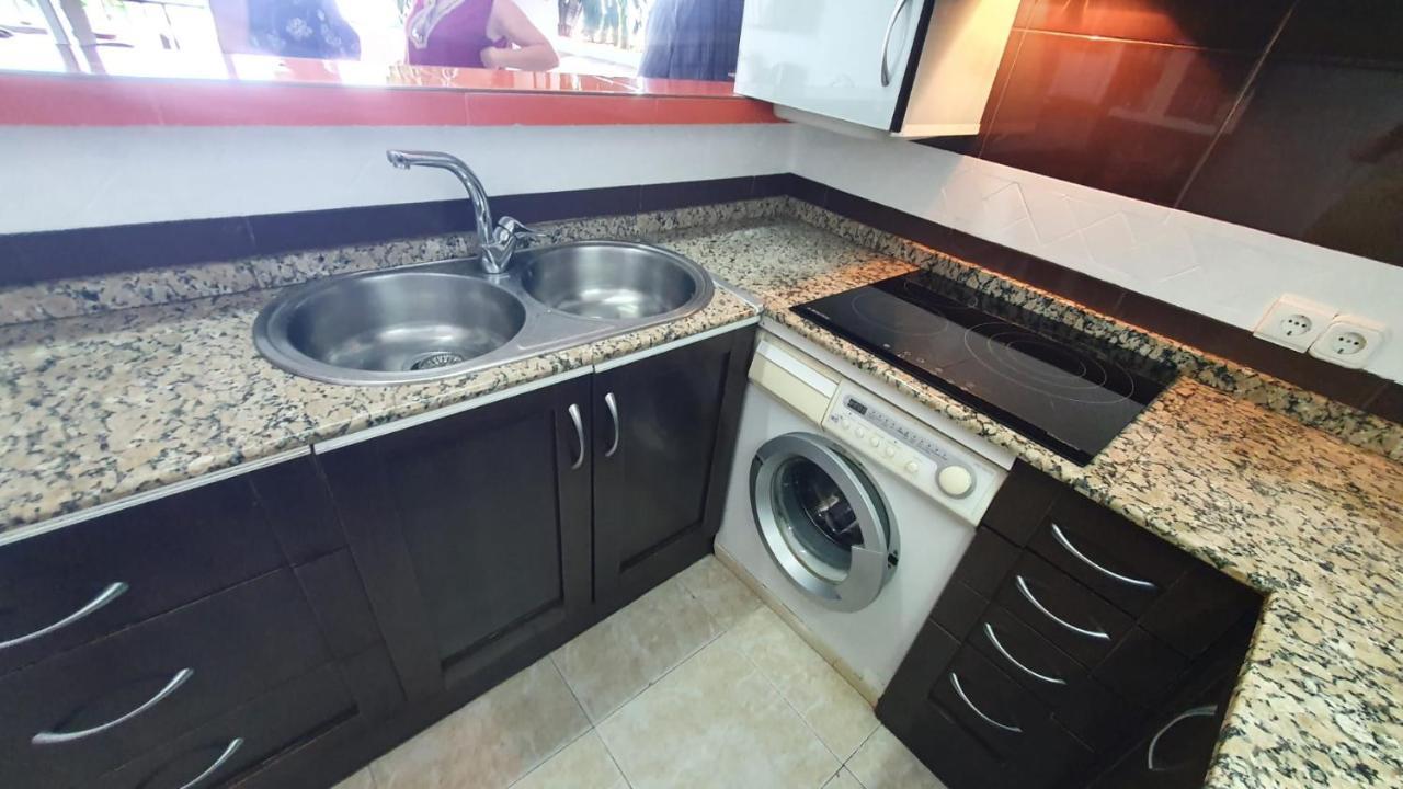 شقة Fuengirola Playa Carina المظهر الخارجي الصورة